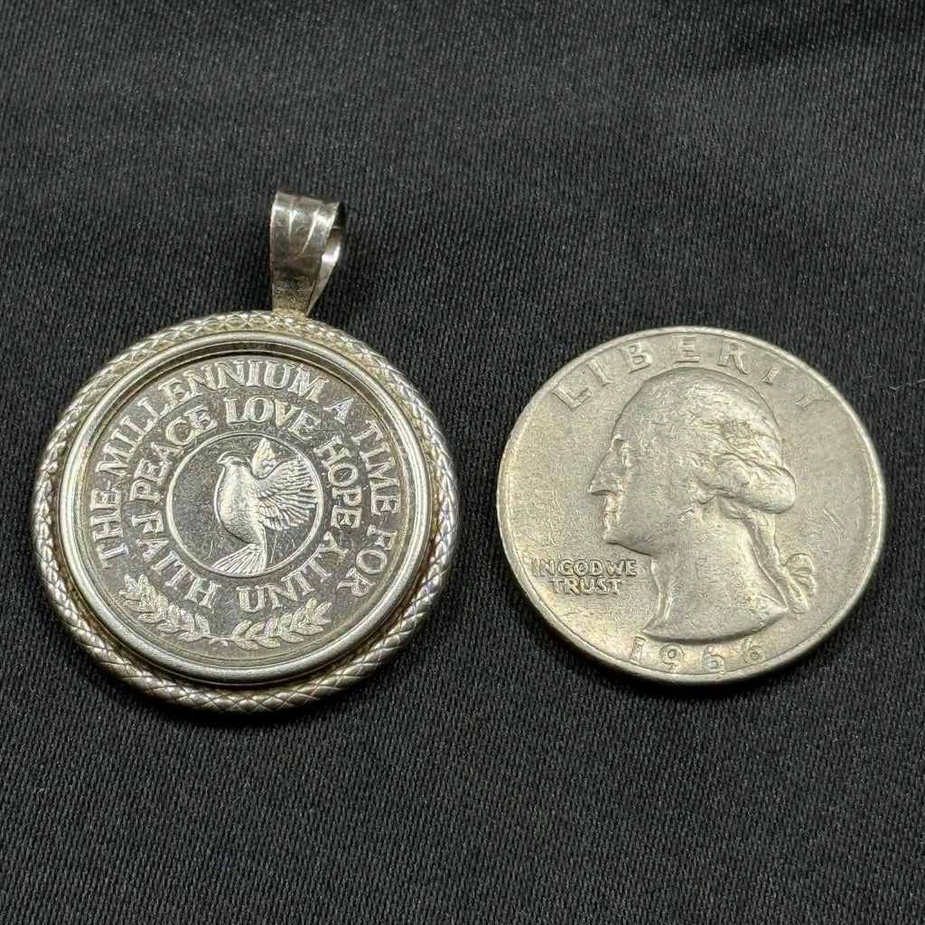 Vintage Sterling Silver 925 Peace Medallion Pendant