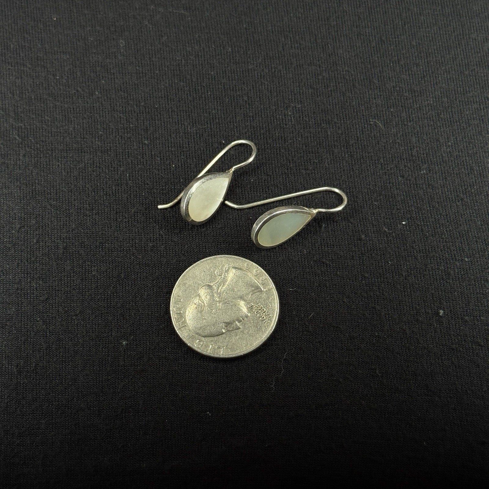Estate Sterling Silver Earrings Mother Of Pearl Drop 925 Su