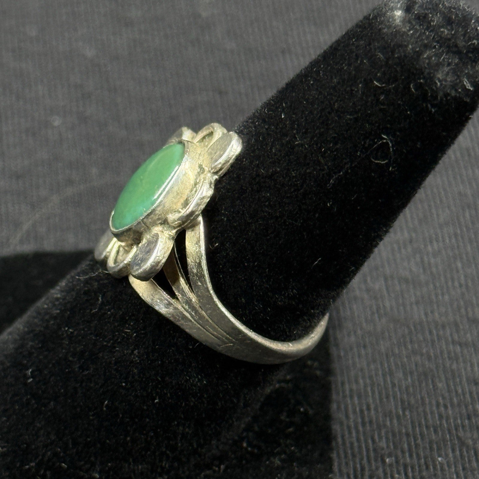 Navajo Native Green Turquoise Sterling Silver Ring Size 6 925