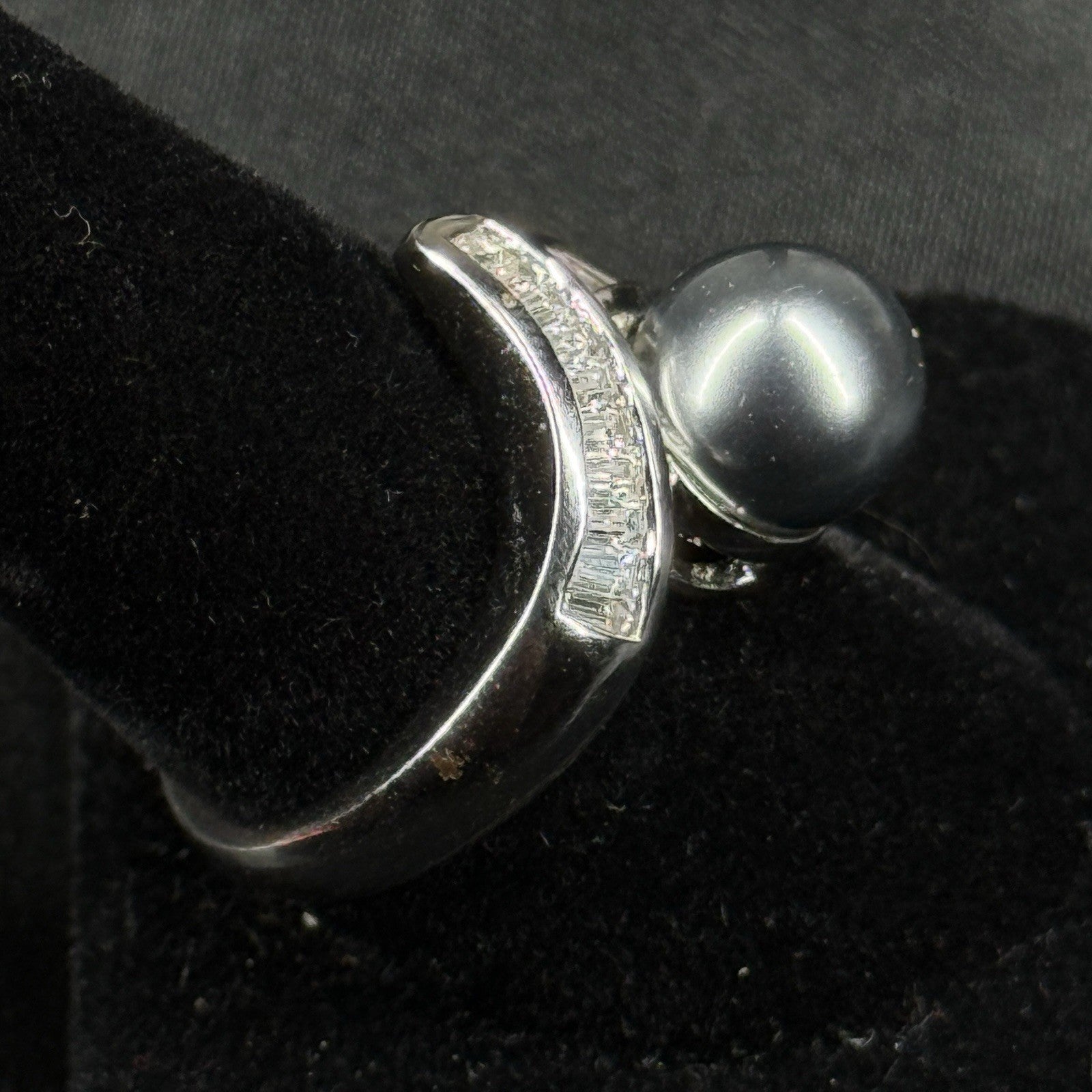 Estate Sterling Silver Ring Black Pearl Chevron Band Size 8.75 925
