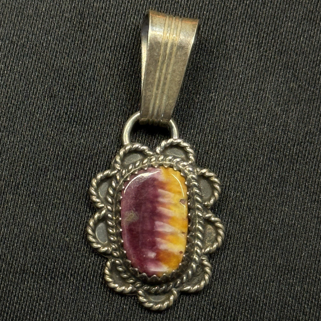 Native American Sterling Silver Pendant Spiny Oyster Signed Garrison Boyd Navajo