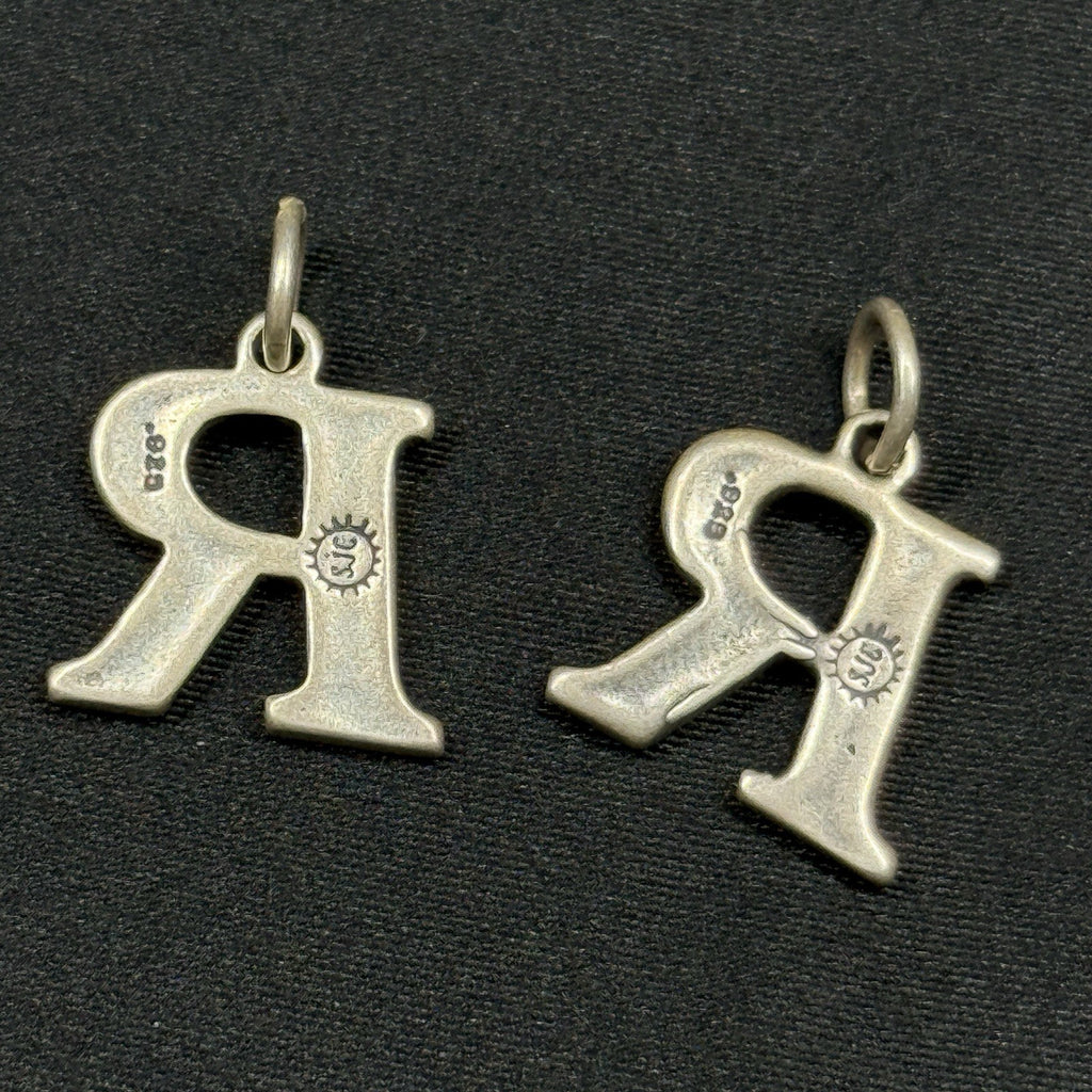 Estate Sterling Silver Sundancer Jewelry Co Letter R 925 Charm Pendant (1)