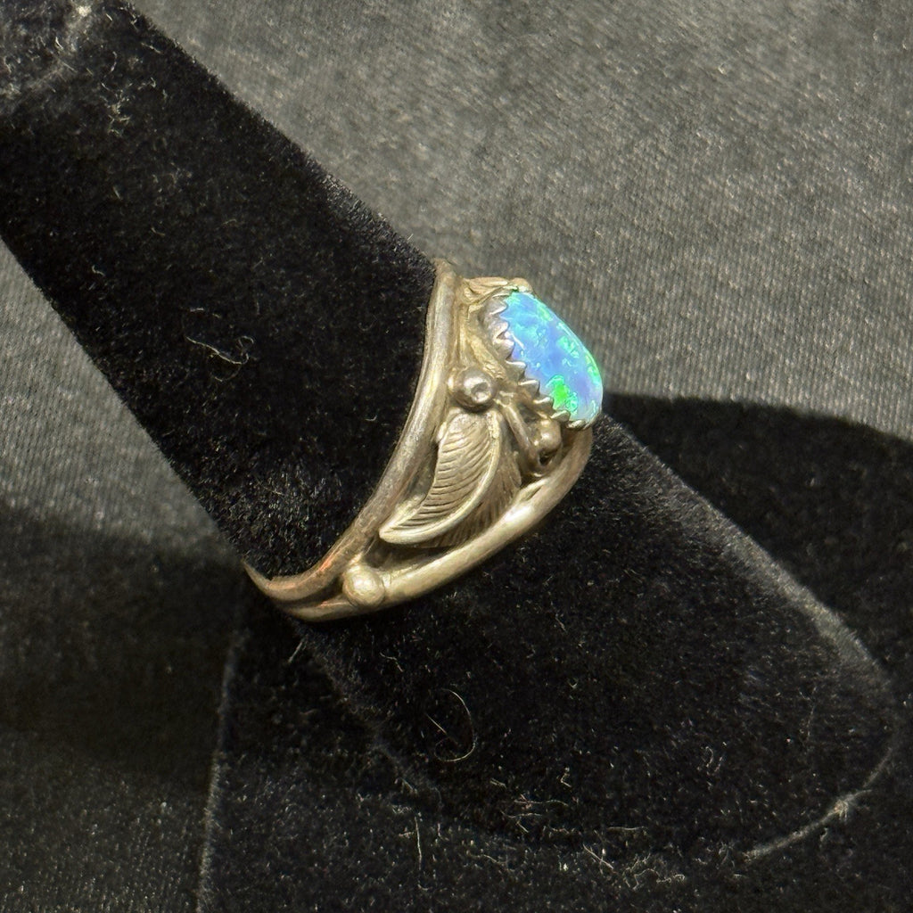 Native Running Bear Sterling Silver Ring Blue Fire Opal Signed RB Size 6.5