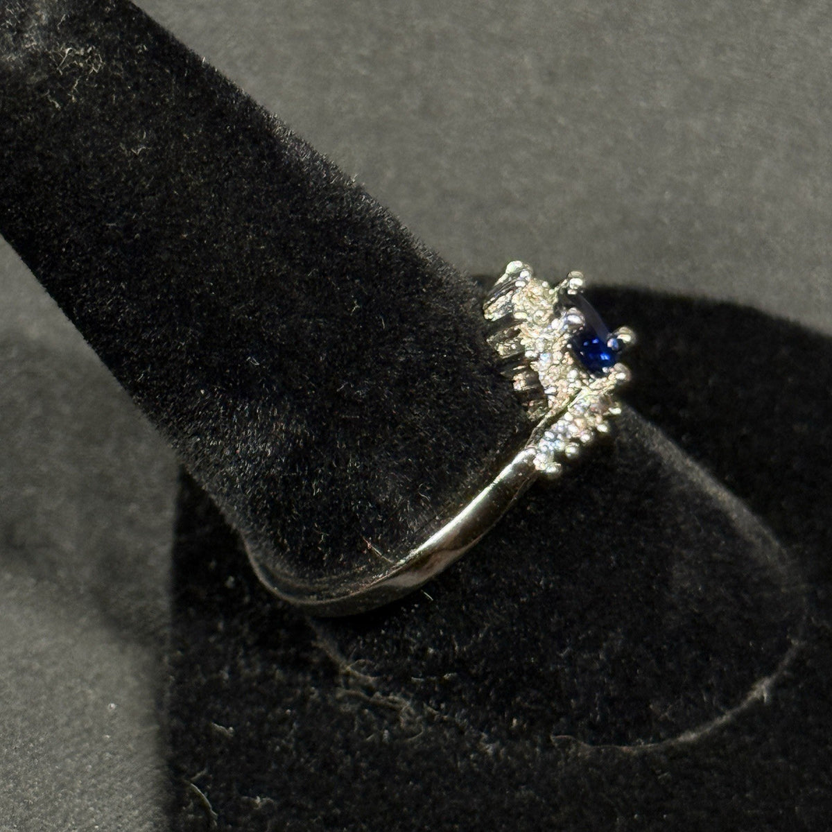 Estate Sterling Silver Ring Stone Blue Sapphire Halo CZ SZ 8.25 925