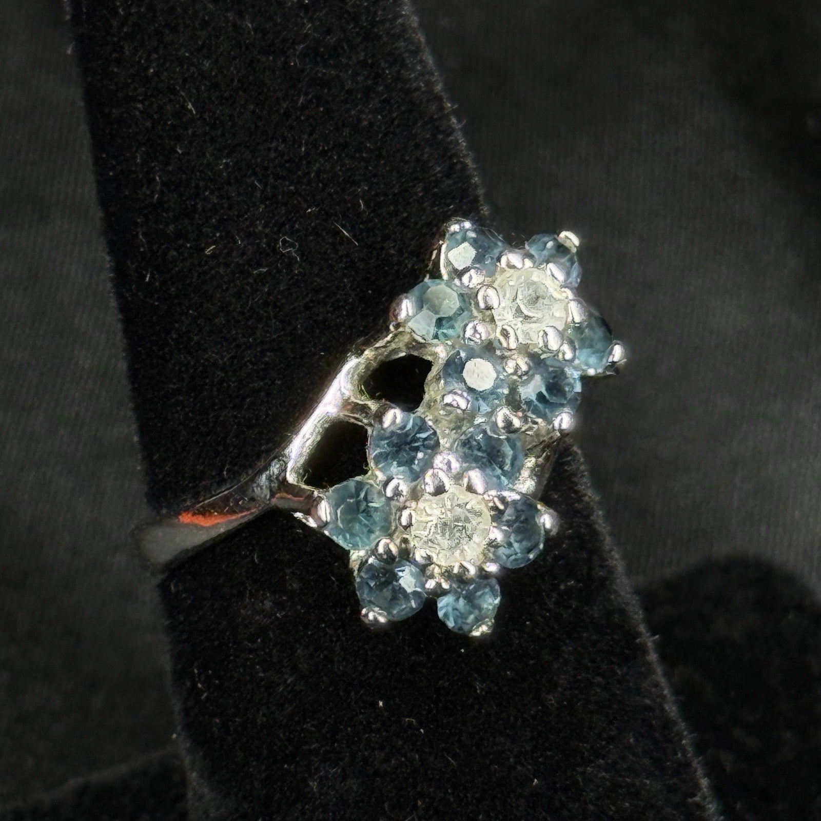 Estate Sterling Silver Ring Double Flower Cluster Blue Size 6 925