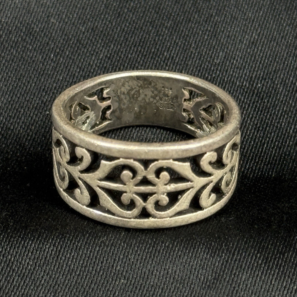 James Avery Sterling Ring Silver Retired Open Adorned Heart Scroll Band Size 5.5