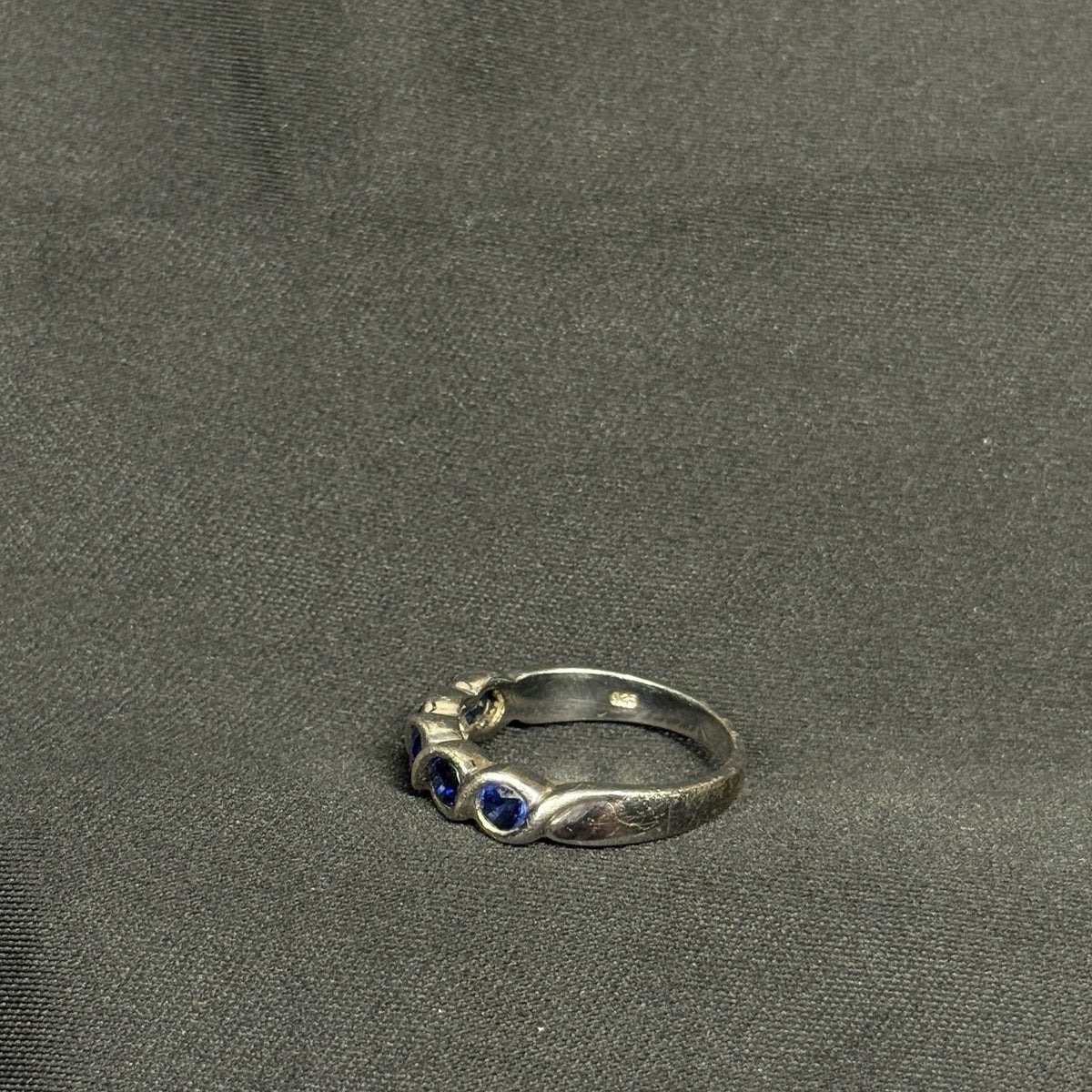 Estate Sterling Silver Twist Band Sapphire Size 7 925