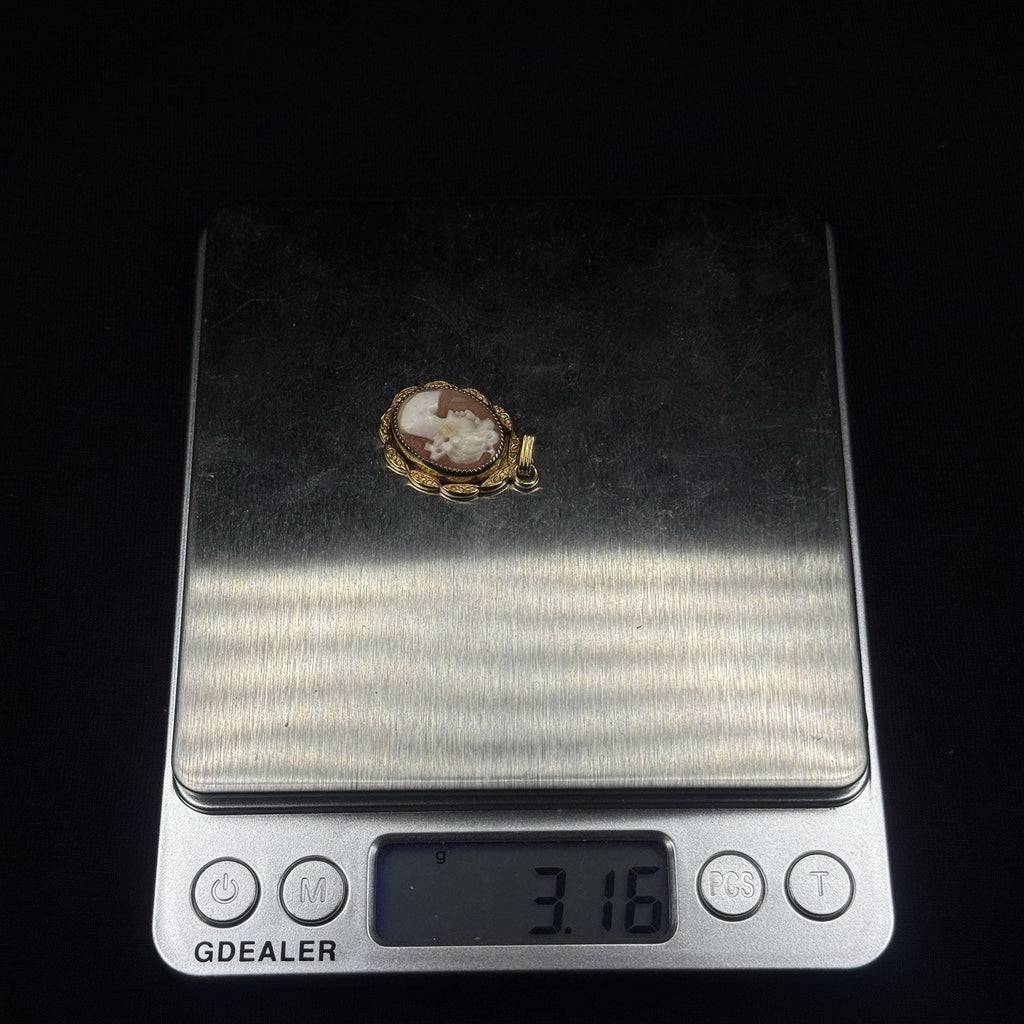 Estate Gold Filled Cameo Pendant  1/20 12k GF