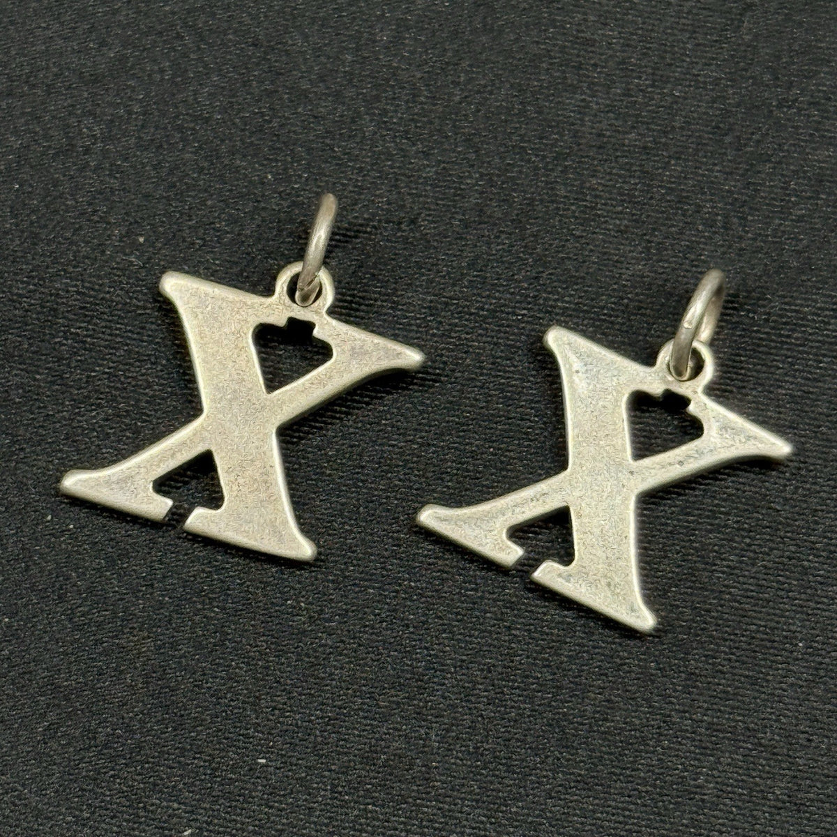 Estate Sterling Silver Sundancer Jewelry Co Letter X 925 Charm Pendant (1)