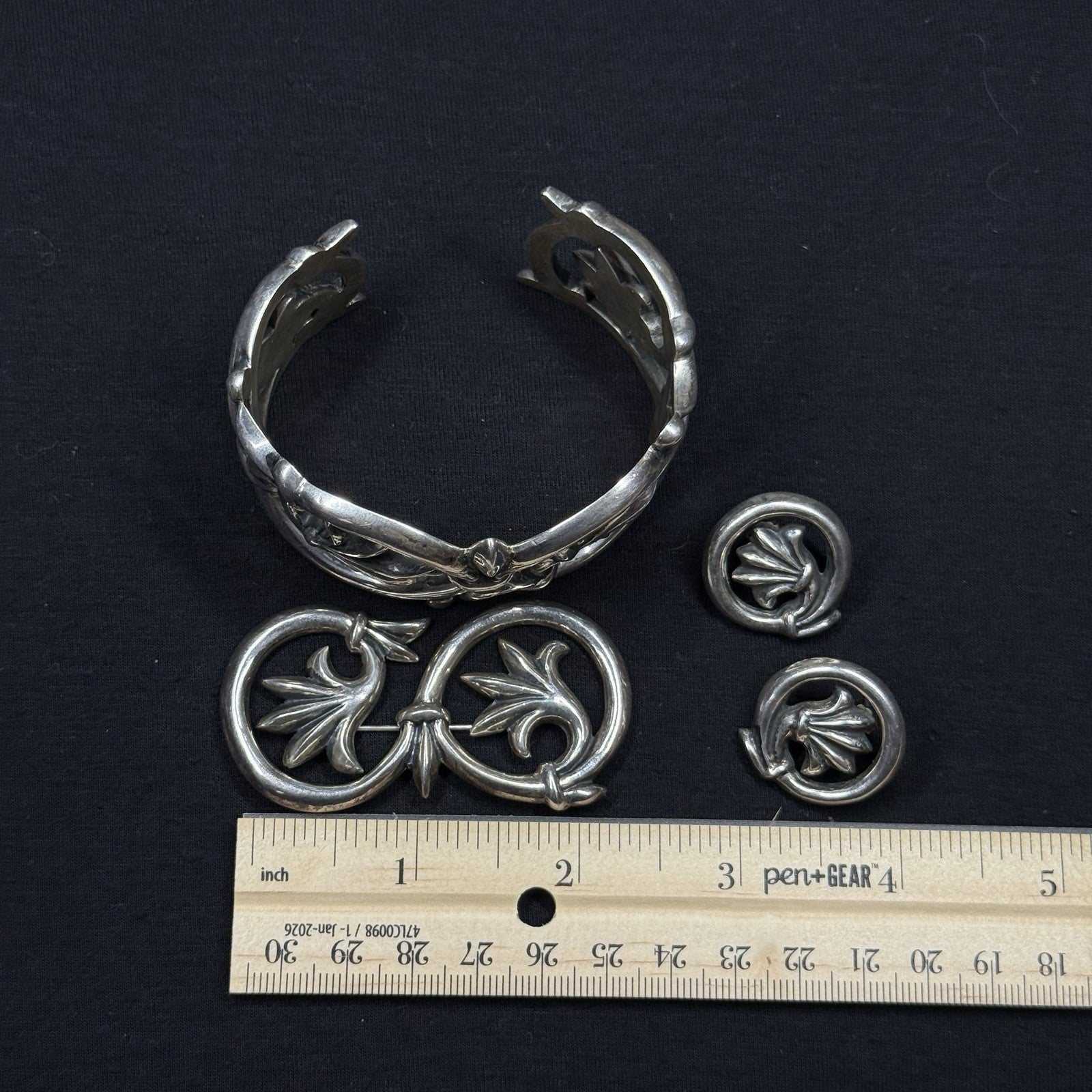 1994 V Metropolitan Museum of Art Sterling Silver Vintage Jewelry Set 925