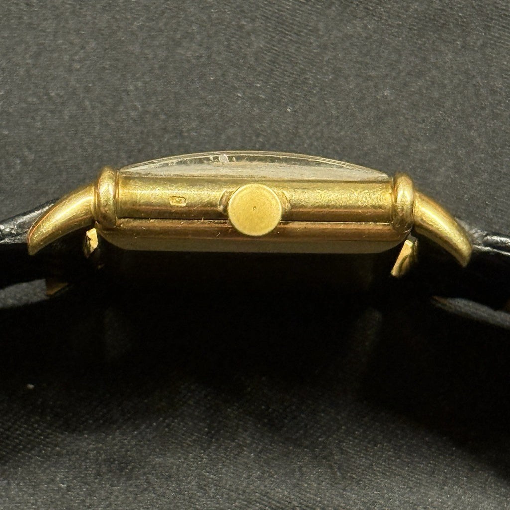 1950's Vacheron Constantin Tank 18K Gold cal. 458 Original Dial Hallmarked Case