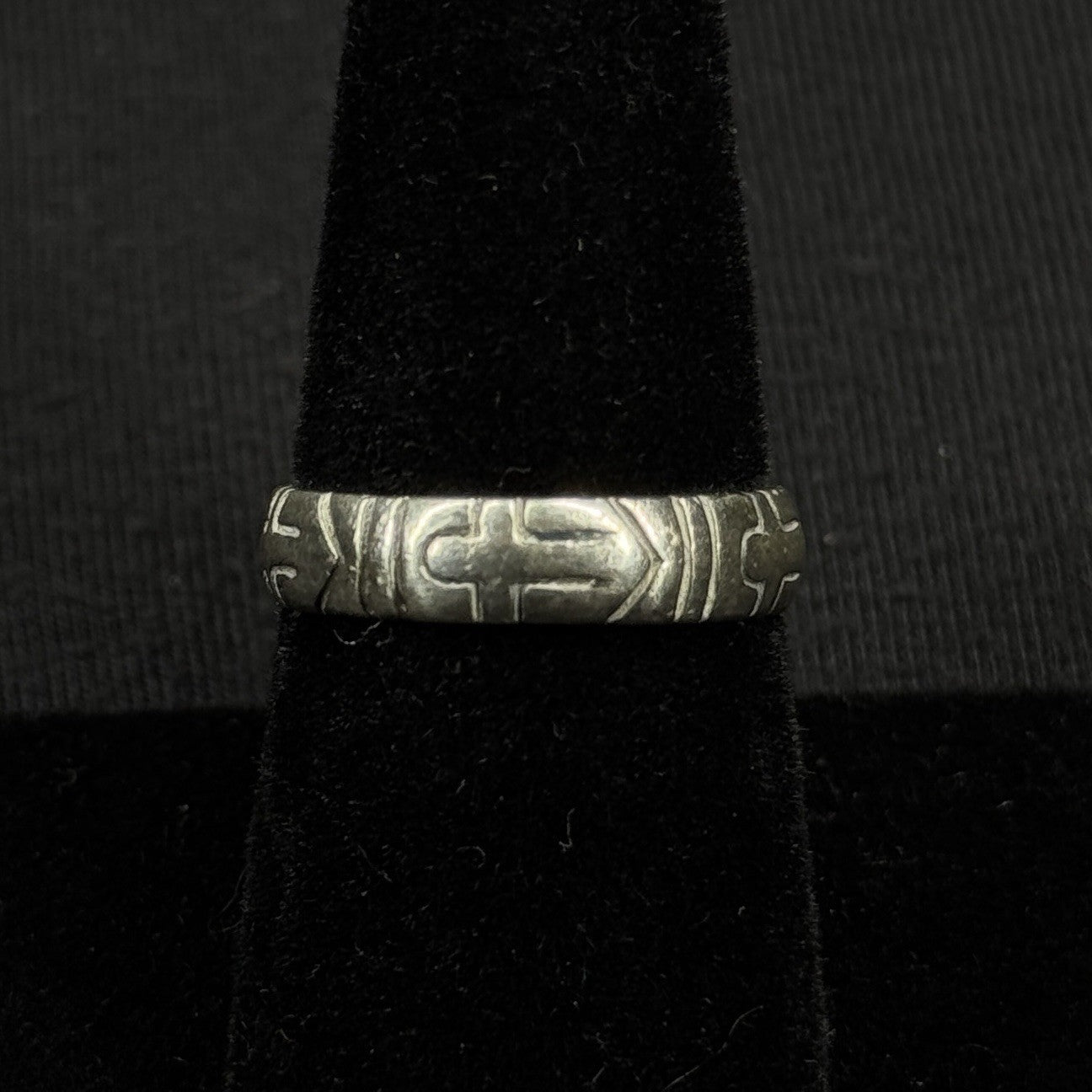 Estate Sterling Silver Cross Engraved Band Size 7 925