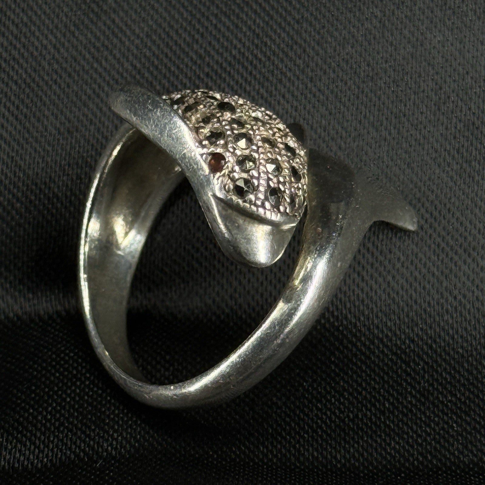 Estate Sterling Silver Ring Dolphin Marcasite Size 4.5 925
