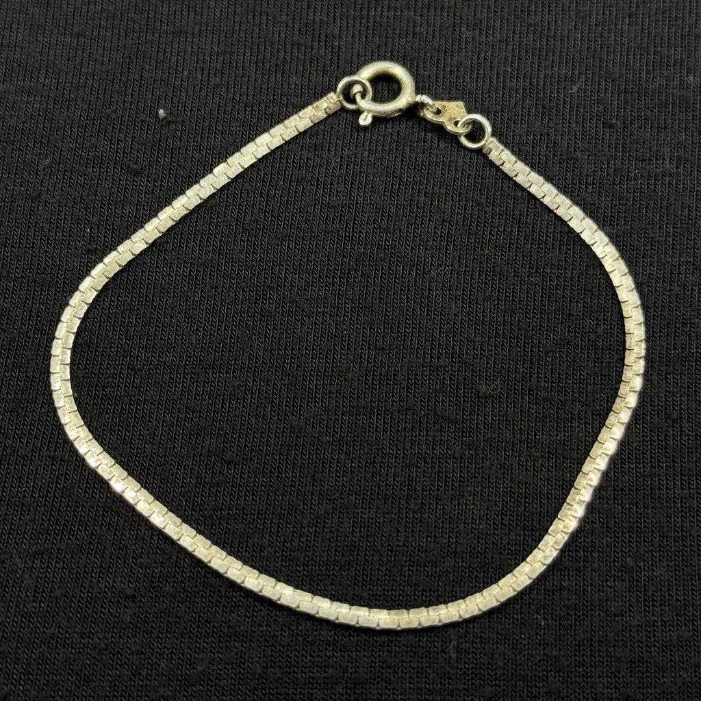 Estate sterling Silver Snake Chain Bracelet  925. 7 IN OR