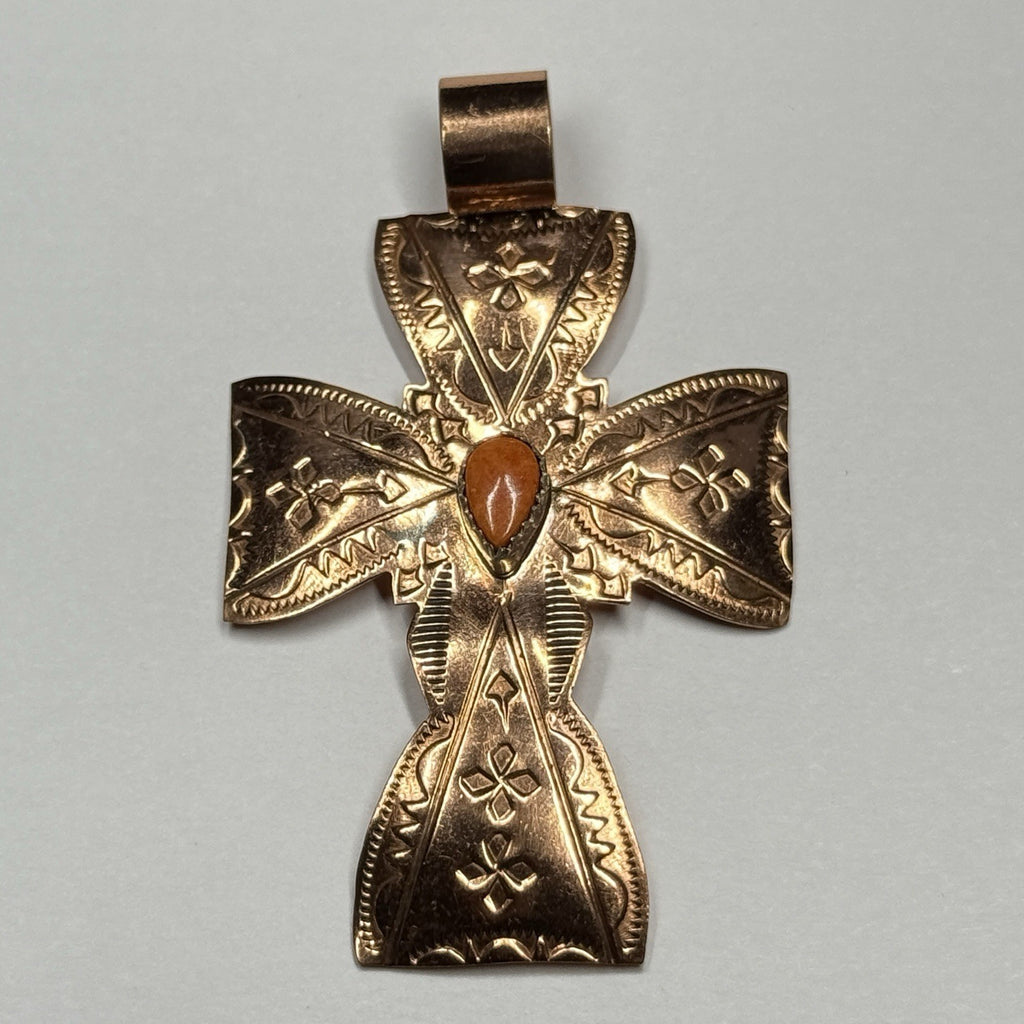 Running Bear Copper Spiny Oyster Stone Cross Pendant Stamped RB 925 Native
