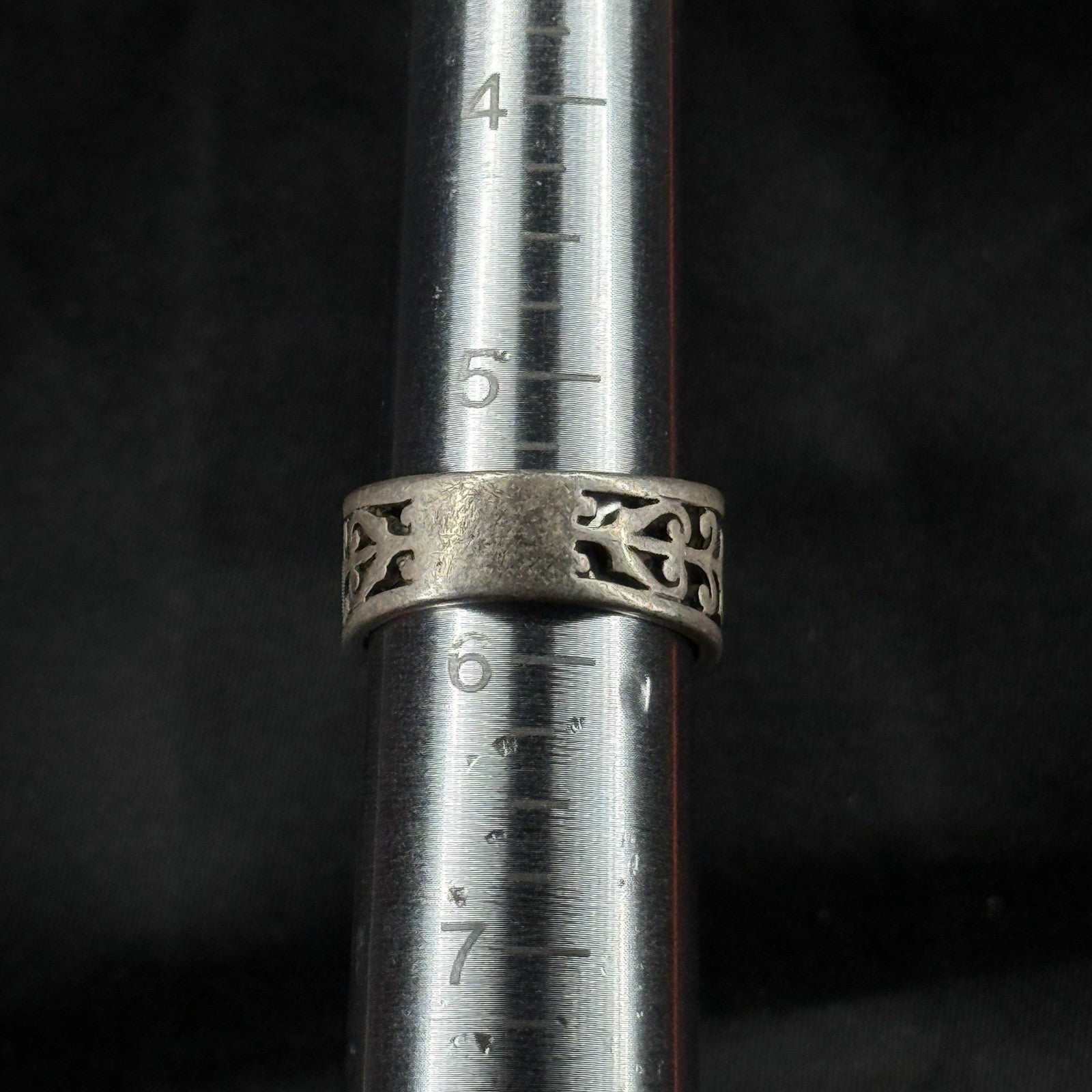 James Avery Sterling Ring Silver Retired Open Adorned Heart Scroll Band Size 5.5
