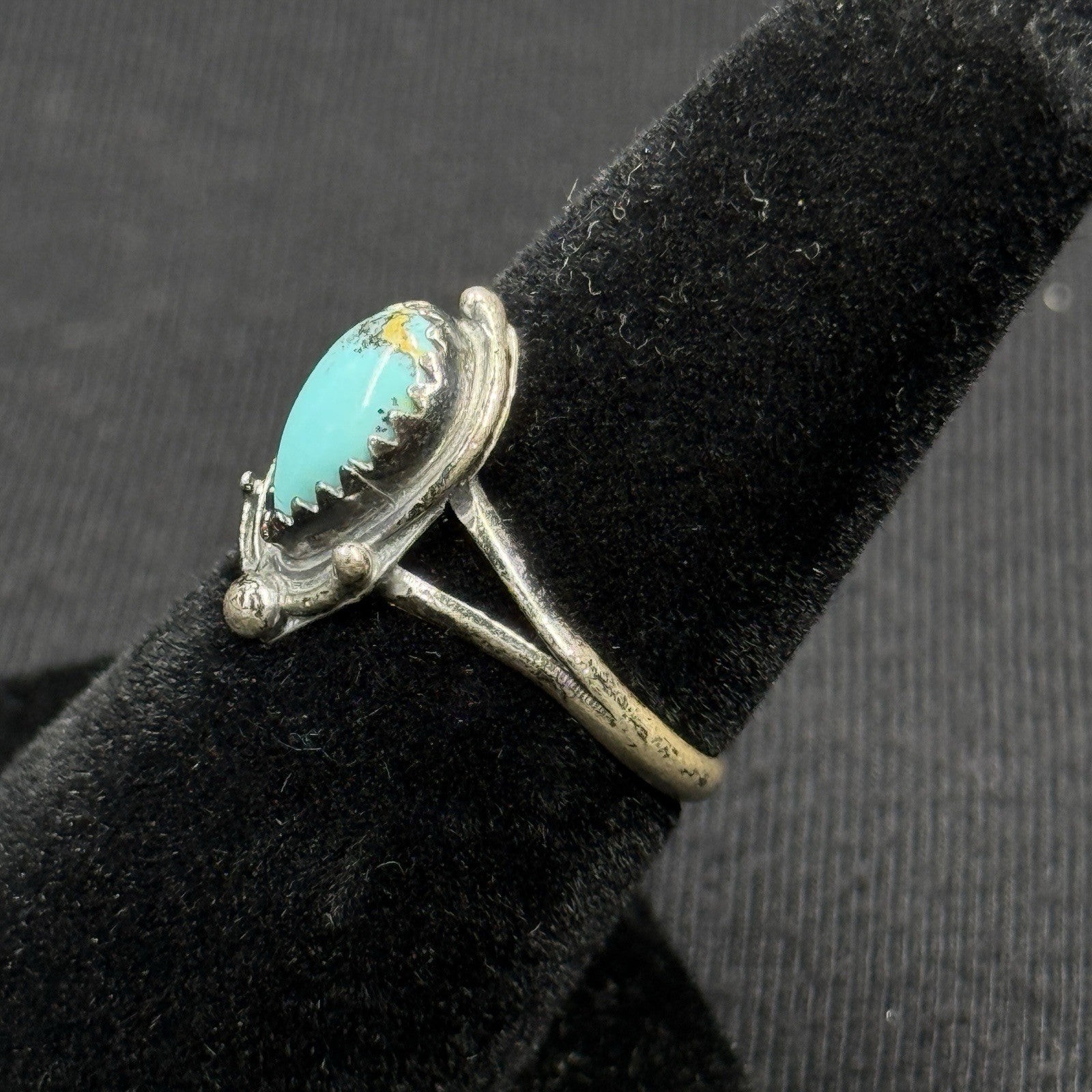 Native Turquoise Sterling Silver Ring Size 6 925