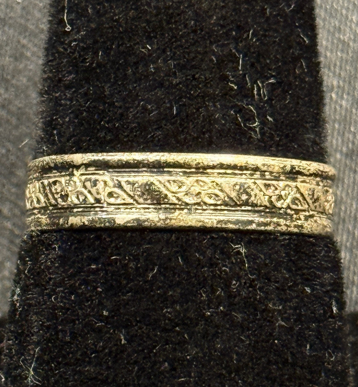 Sterling Ring Silver Ring Scroll Band Size 7.5 Makers Mark