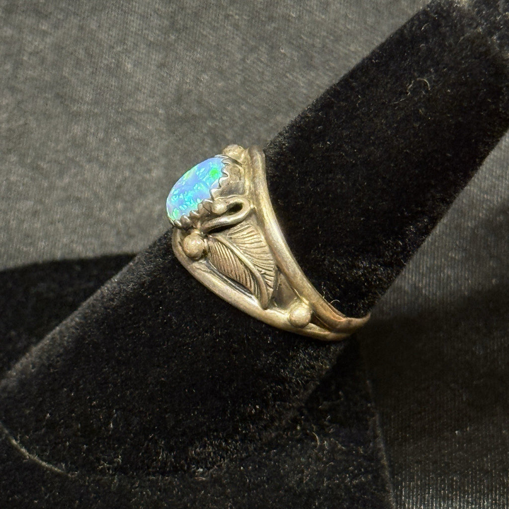 Native Running Bear Sterling Silver Ring Blue Fire Opal Signed RB Size 6.5