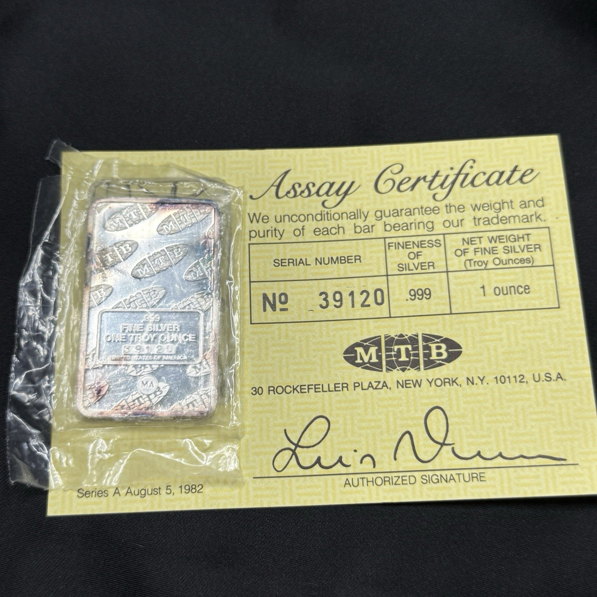 1 Oz .999 Fine Silver Liberty Bar 1982 MTB MA W/ COA