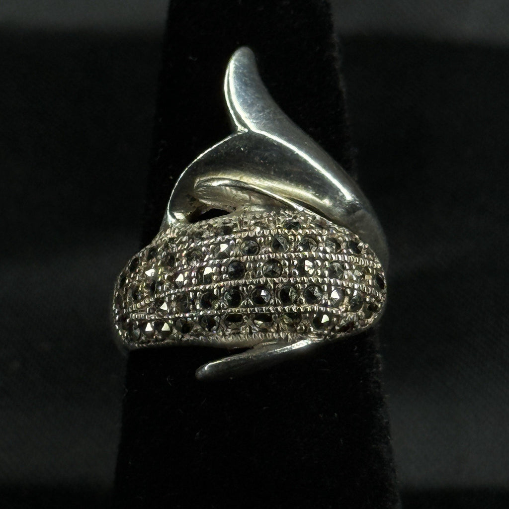 Estate Sterling Silver Ring Dolphin Marcasite Size 4.5 925