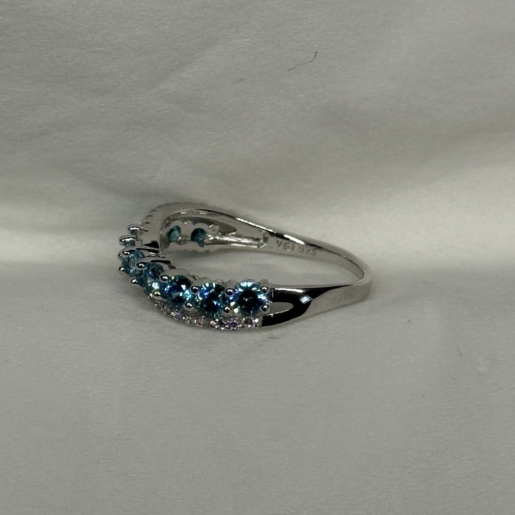 Sterling Silver Estate Ring 925 Size 7.75 Blue CZ Infinity Weave