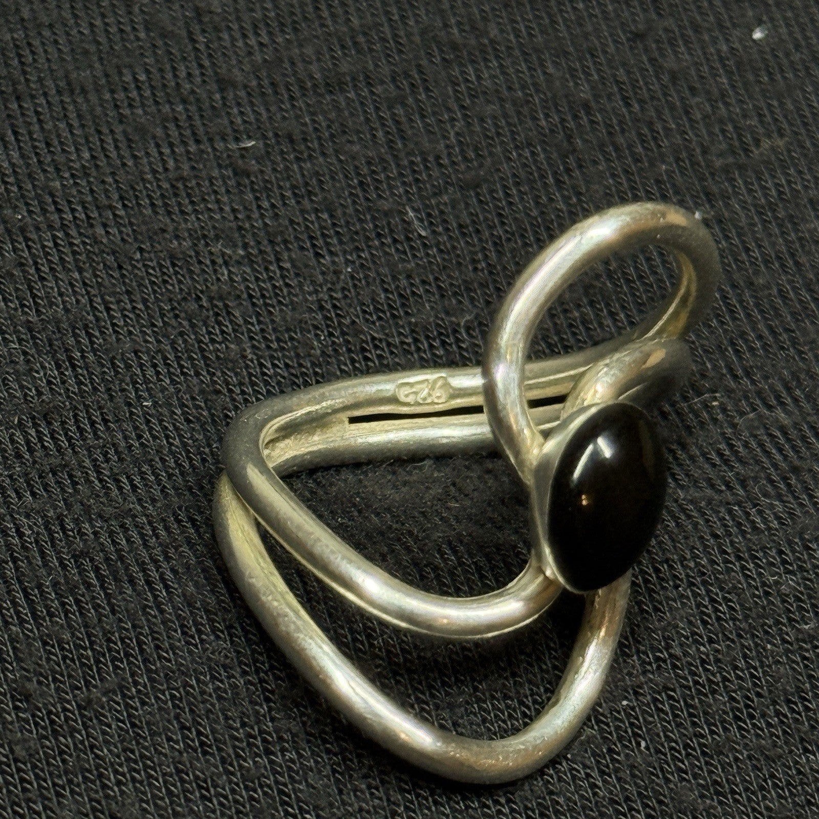 Estate Sterling Silver Ring Black Oynx Oval Split-Wave Band Size 5.5 925