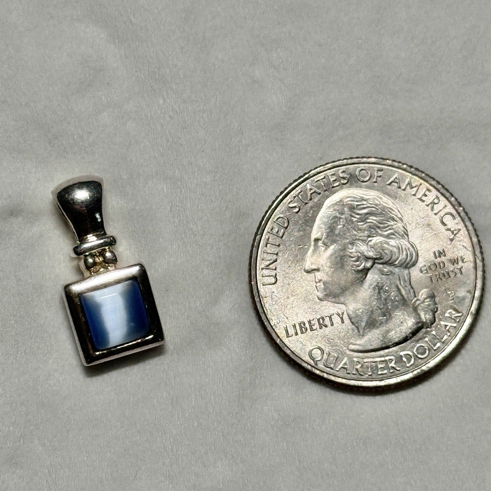 Sterling Silver Blue Faux Cat's Eye Pendant Stamped 925
