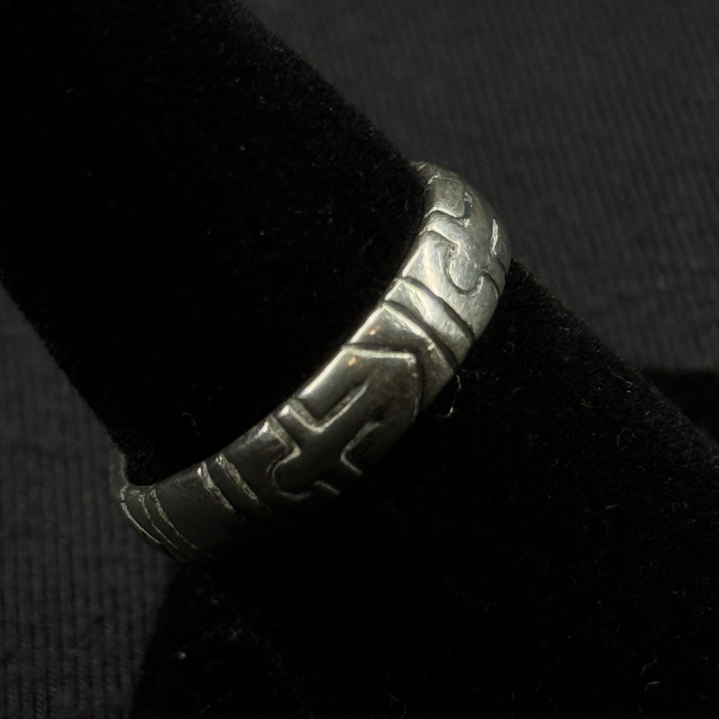 Estate Sterling Silver Cross Engraved Band Size 7 925