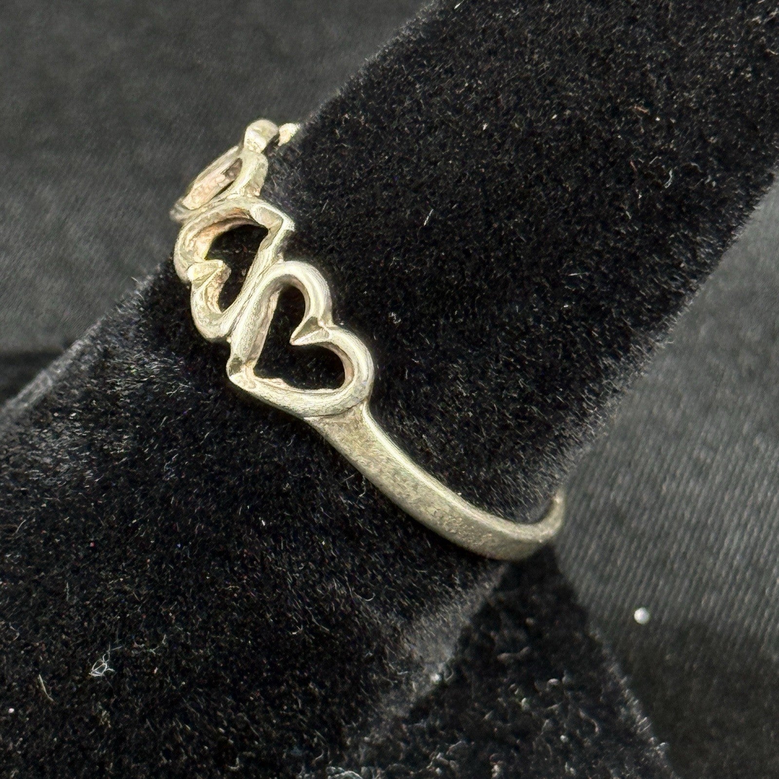 Estate Sterling Silver Cutout Hearts Ring Band Size 7