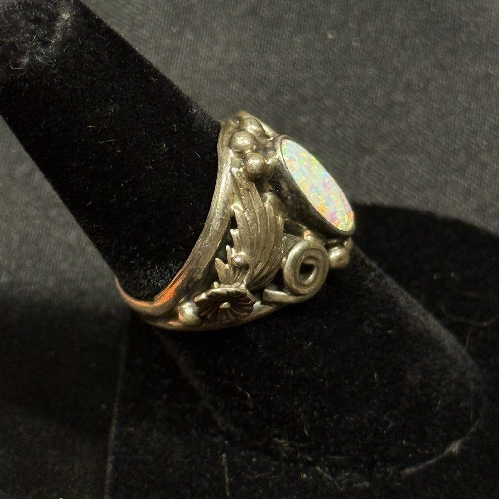 Native Running Bear Sterling Silver Ring White Fire Opal Signed RB Size 6.5