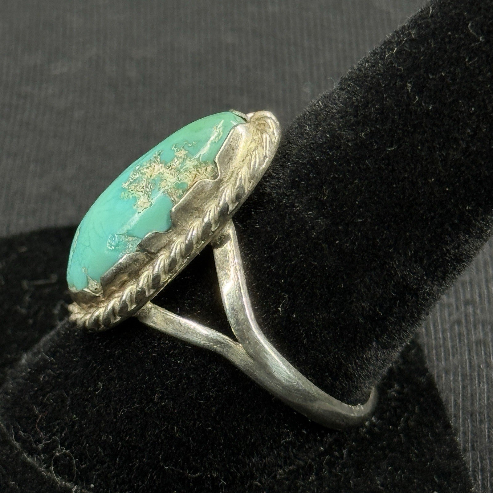 Native Turquoise Sterling Silver Ring Size 10 925