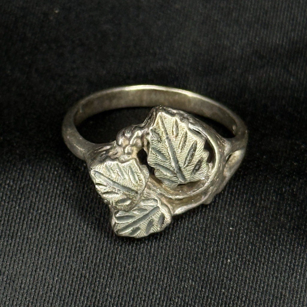 Estate Sterling Silver 925 SBS Leaf Ring Size 5.5