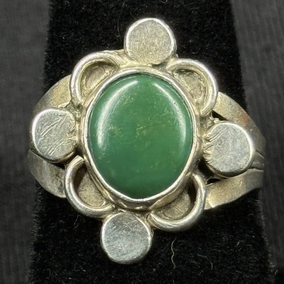 Navajo Native Green Turquoise Sterling Silver Ring Size 6 925