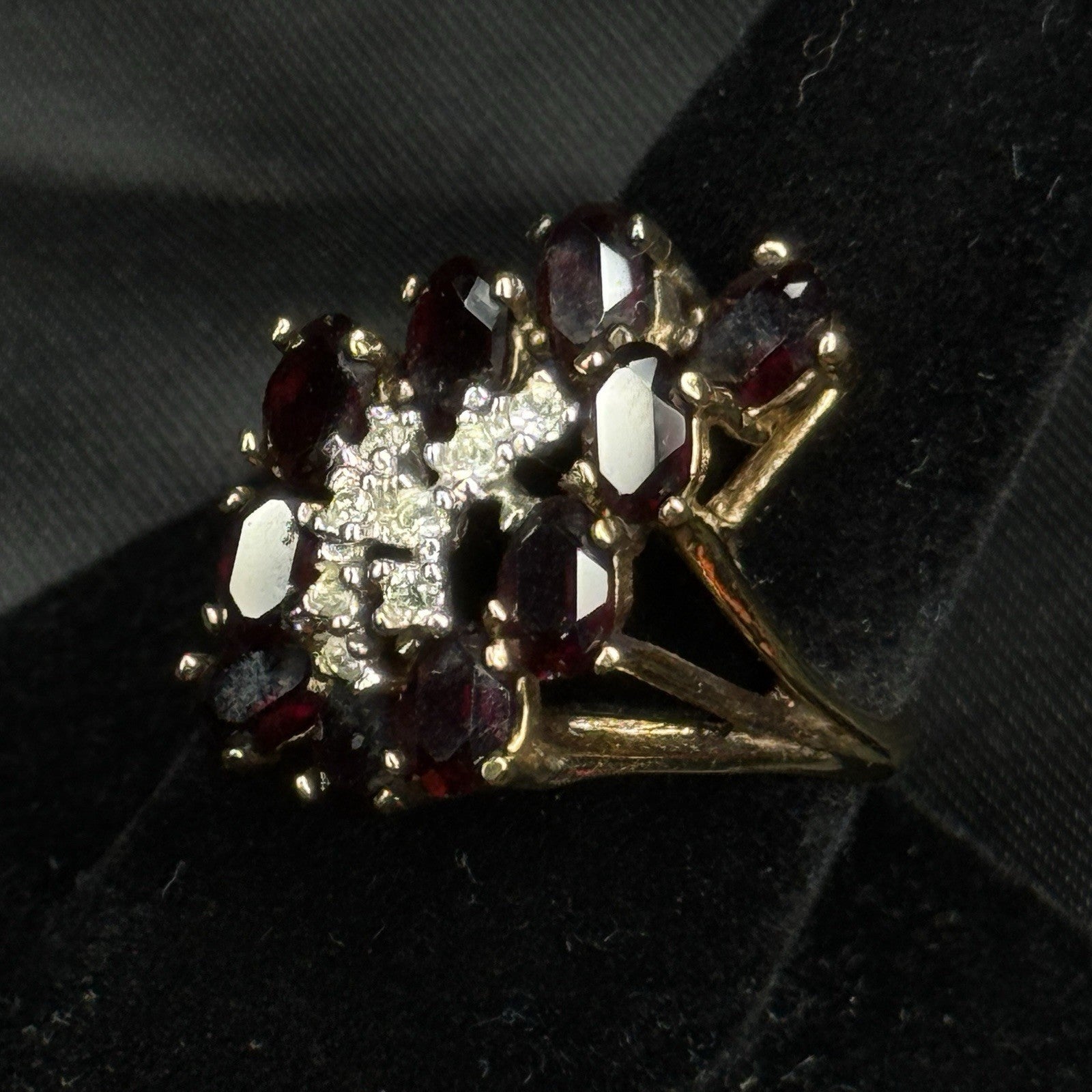 Estate Sterling Silver Ring Garnet CZ Cluster Gold Washed Size 7.5 925