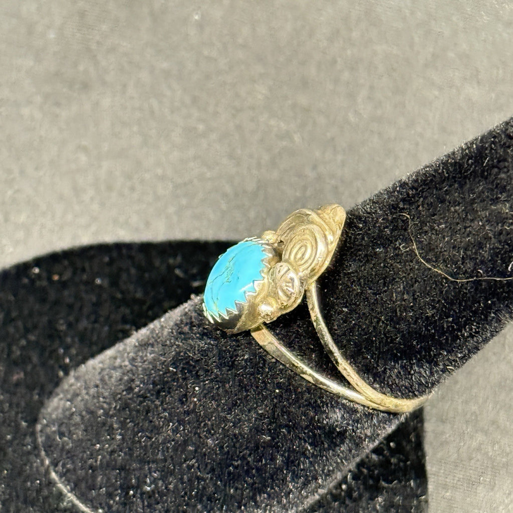 Native American Style Sterling Silver Ring Turquoise Size 5.75 Unsigned