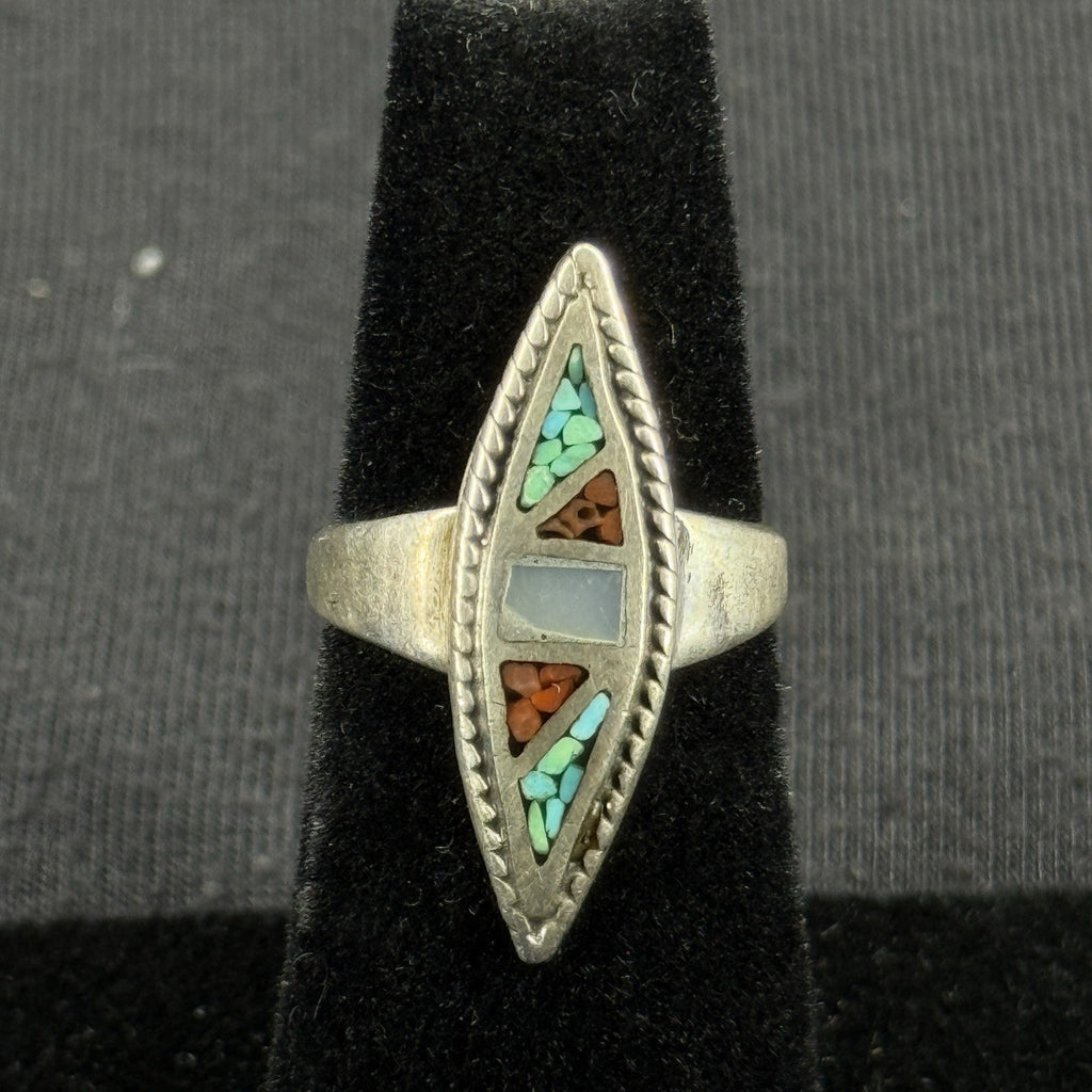 Native  Turquoise Coral Crushed Inlay Sterling Silver Ring Size 4.5 925