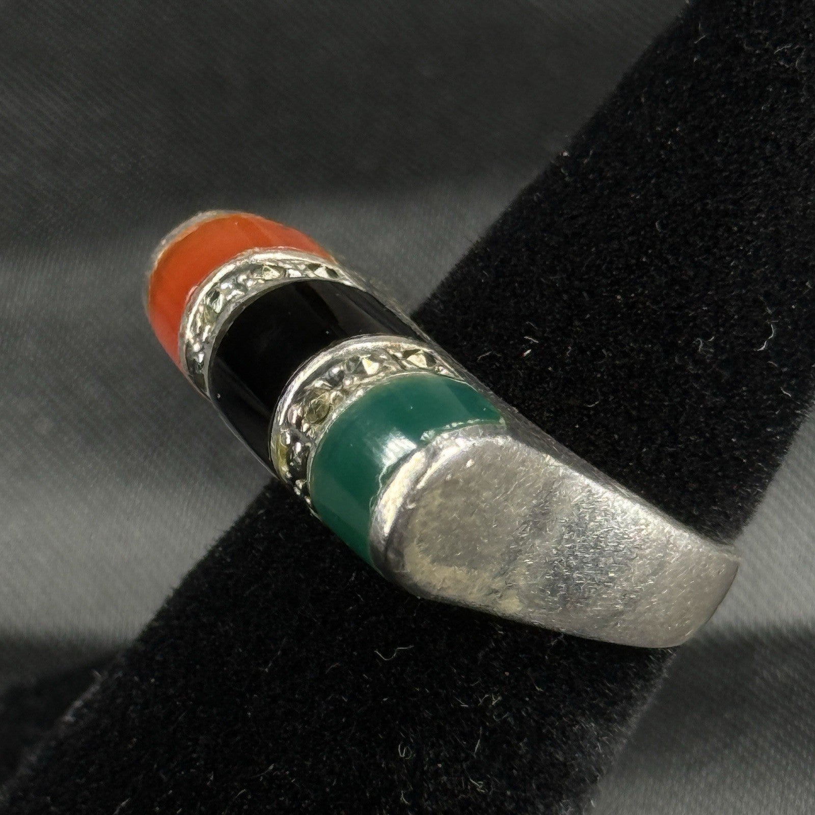 Estate Sterling Silver Ring Carnelian Oynx Marcasite Size 4.5 925