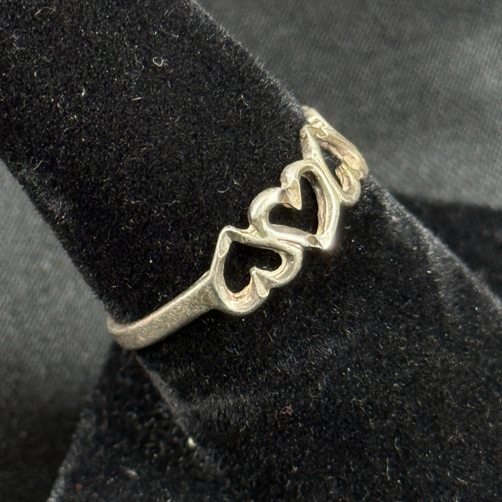Estate Sterling Silver Cutout Hearts Ring Band Size 7