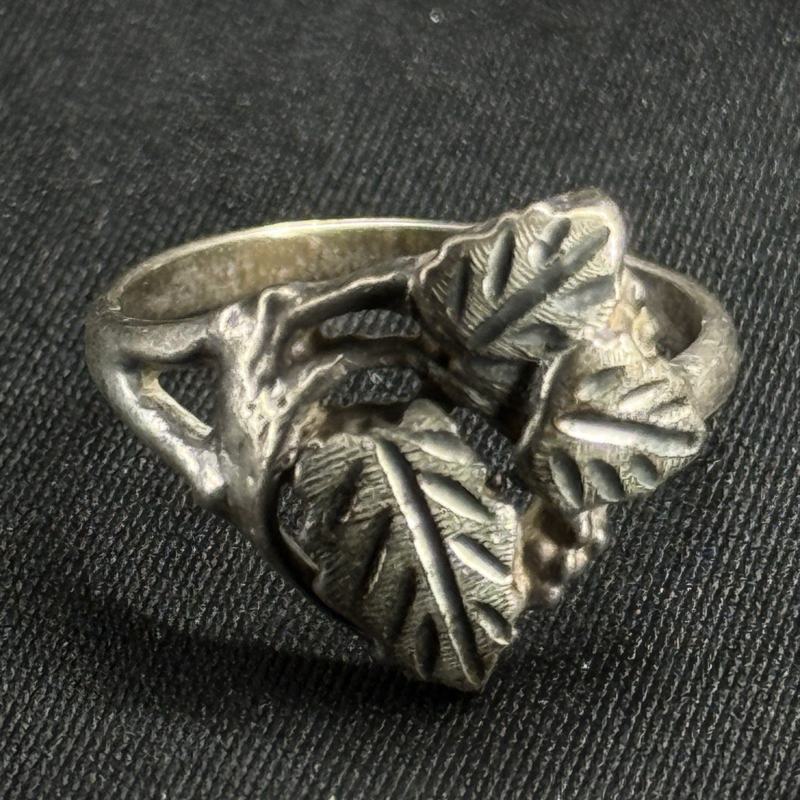 Estate Sterling Silver 925 SBS Leaf Ring Size 5.5