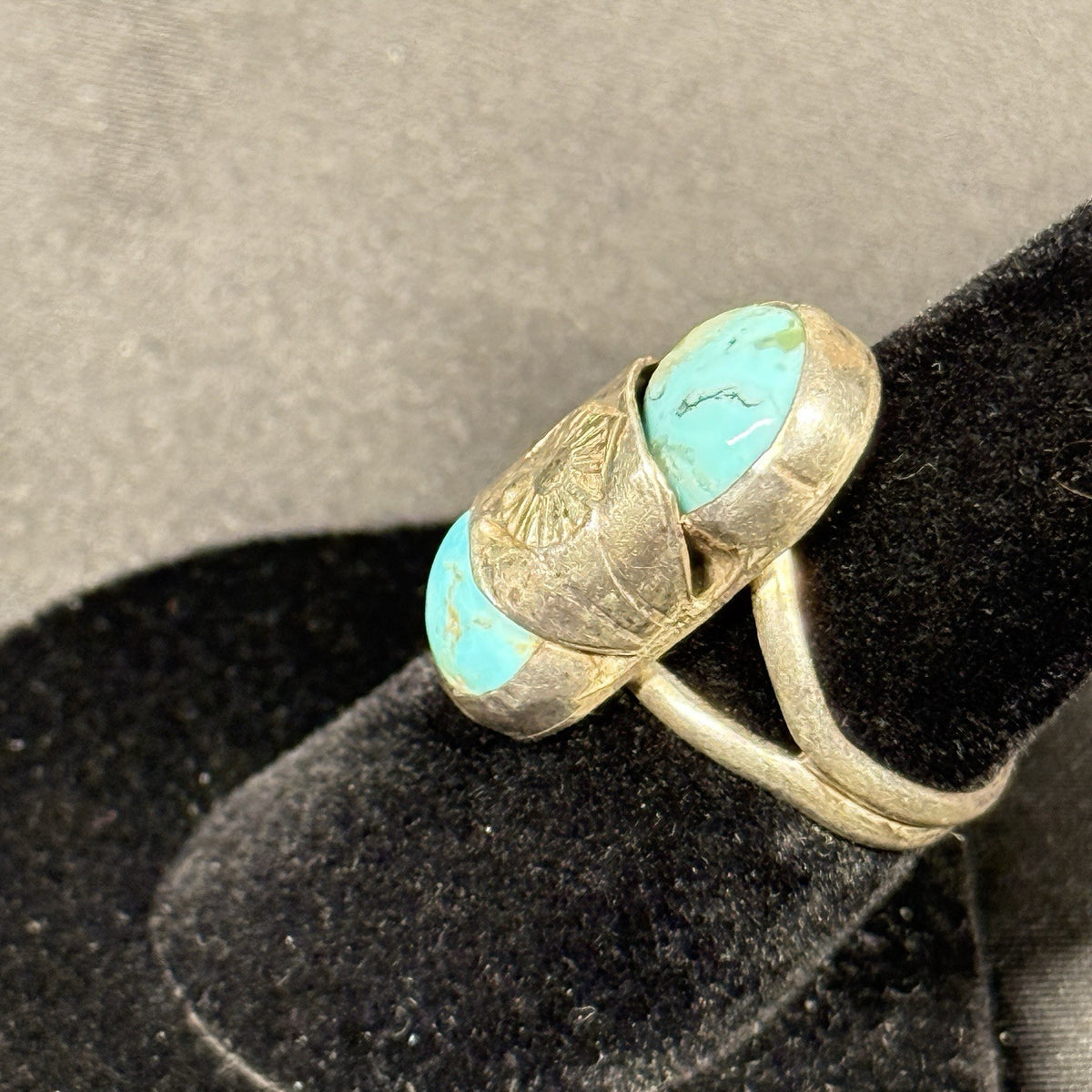 Native American Style Sterling Silver Ring Turquoise Size 6 Hallmarked
