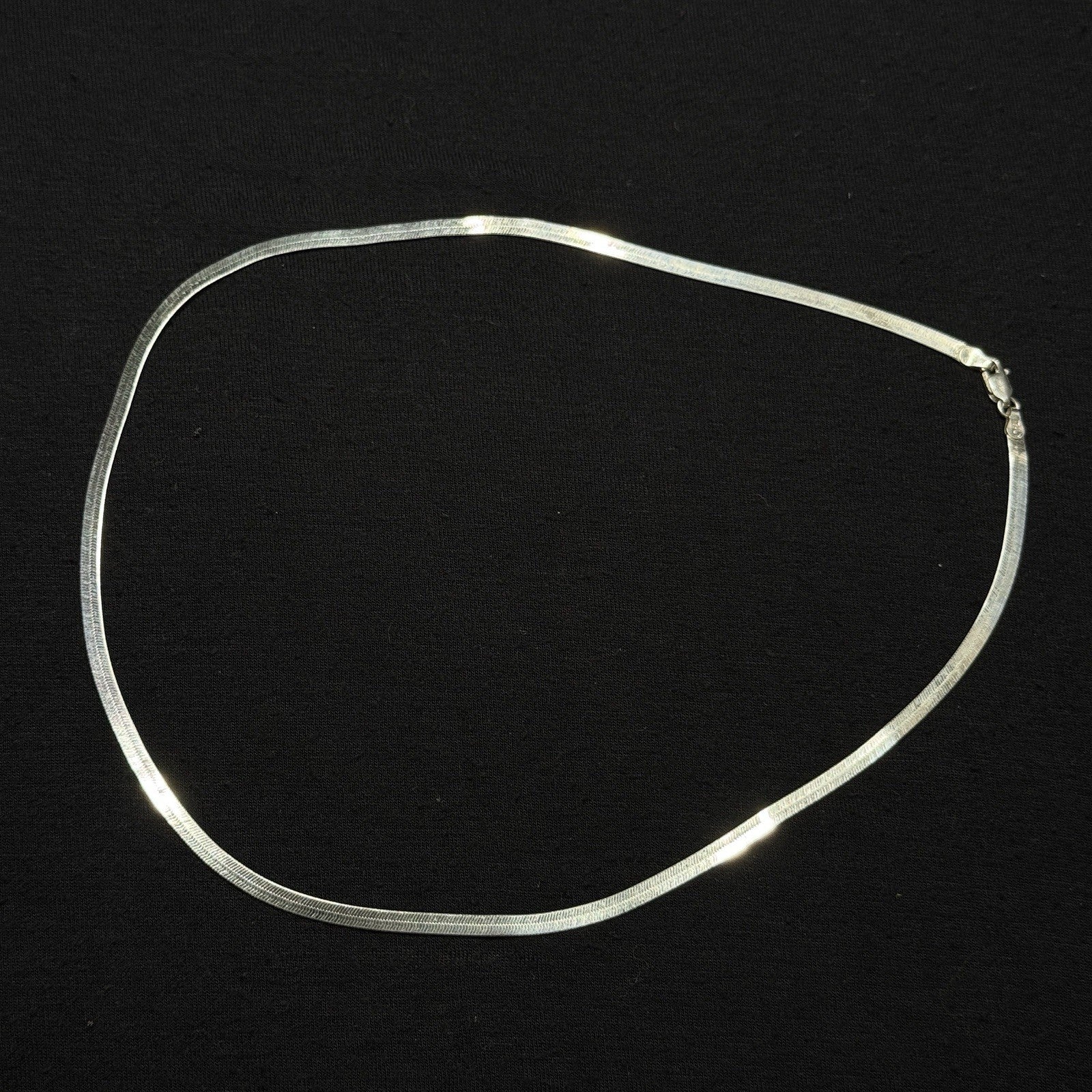 Estate Sterling Silver Flat Herringbone Chain Necklace 6.4g 18IN