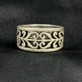 James Avery Sterling Ring Silver Retired Open Adorned Heart Scroll Band Size 5.5
