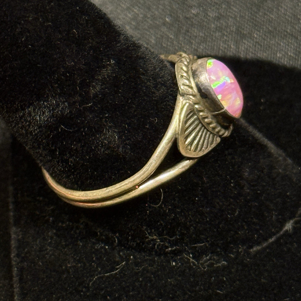 Native American Sterling Silver Ring Pink Fire Opal Unsigned Size 9