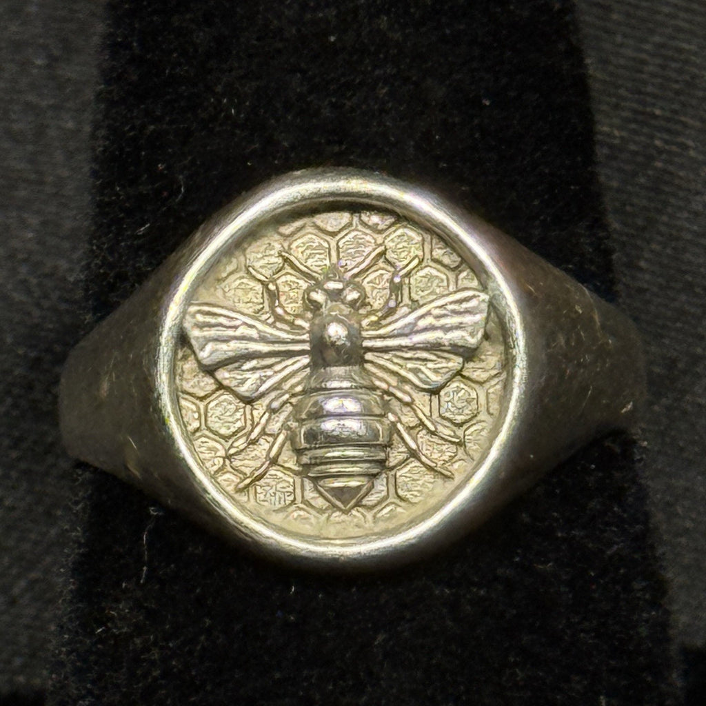 Estate Sterling Silver Ring Bumble Bee Signet Size 6.25 925